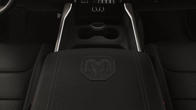 2026 RAM Ram 1500 RAM 1500 LARAMIE CREW CAB 4X2 5'7' BOX