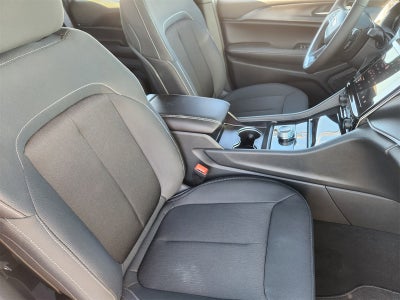 2025 Jeep Grand Cherokee GRAND CHEROKEE LAREDO X 4X2