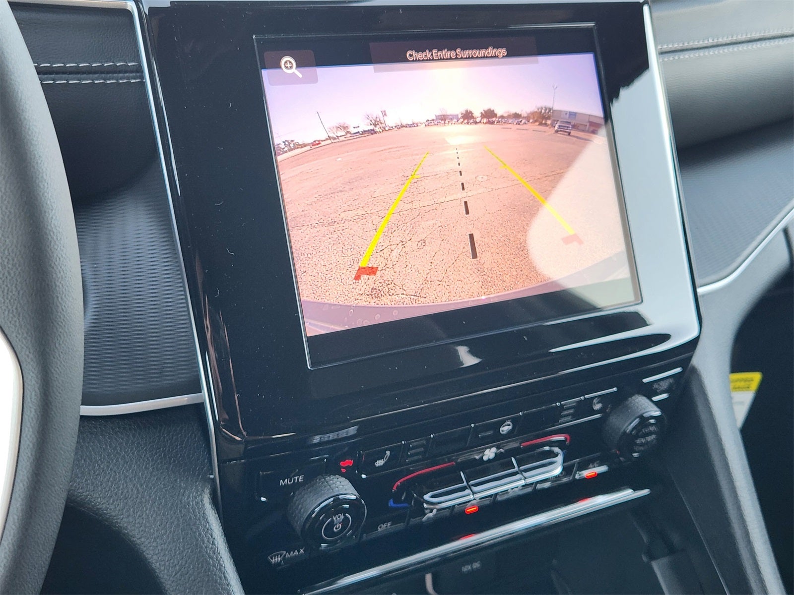 2026 Jeep Grand Cherokee GRAND CHEROKEE LAREDO X 4X2