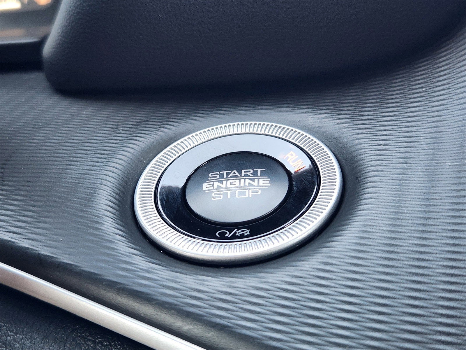 2026 Jeep Grand Cherokee GRAND CHEROKEE LAREDO X 4X2