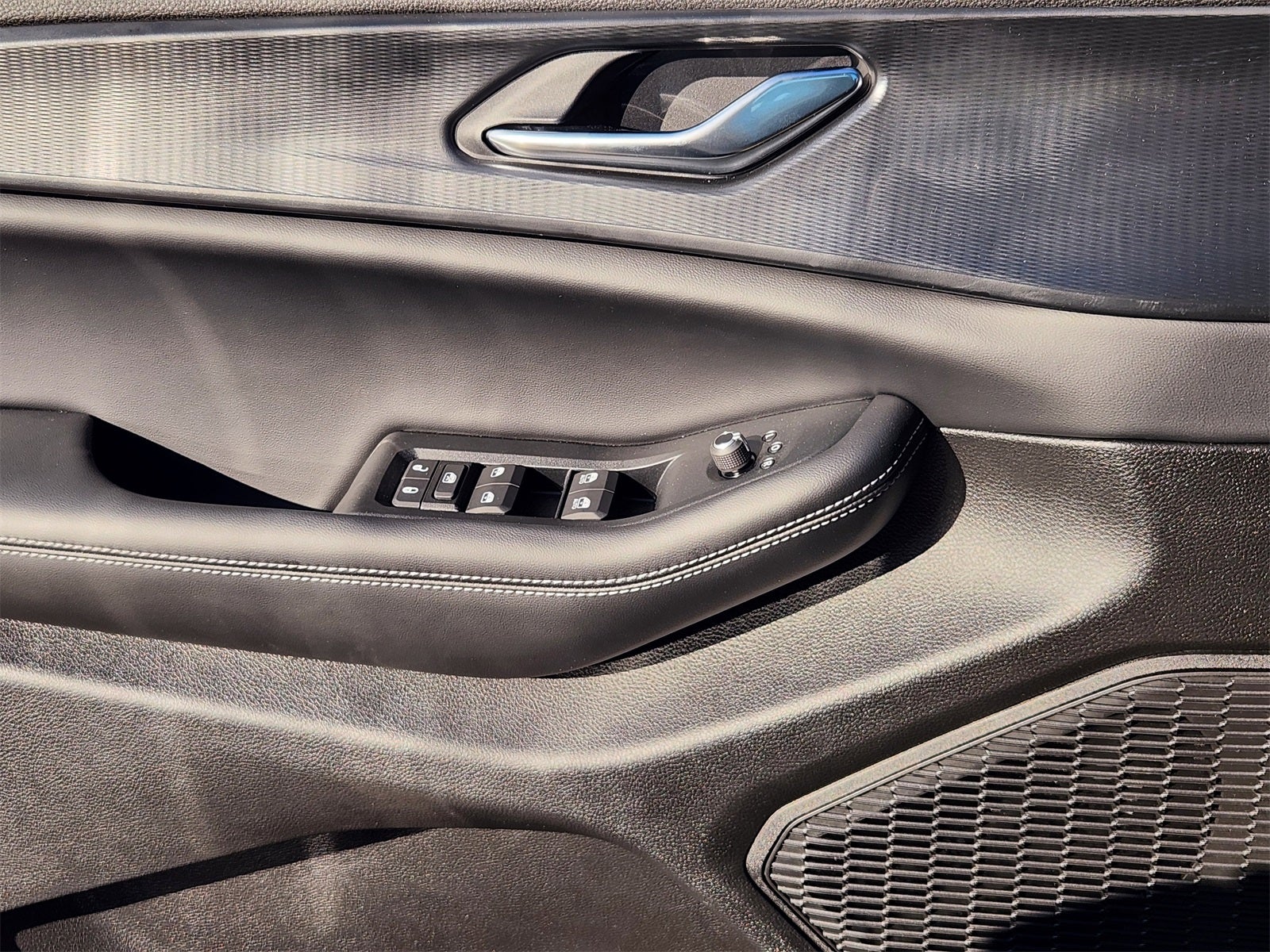 2026 Jeep Grand Cherokee GRAND CHEROKEE LAREDO X 4X2