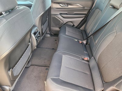 2026 Jeep Grand Cherokee GRAND CHEROKEE LAREDO X 4X2