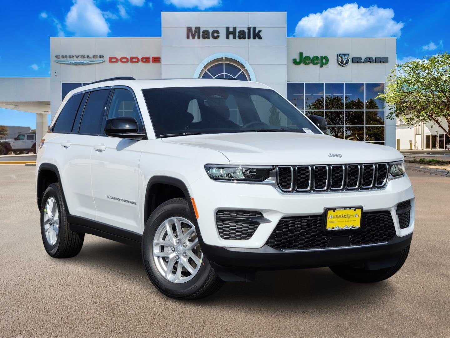 2025 Jeep Grand Cherokee GRAND CHEROKEE LAREDO X 4X2