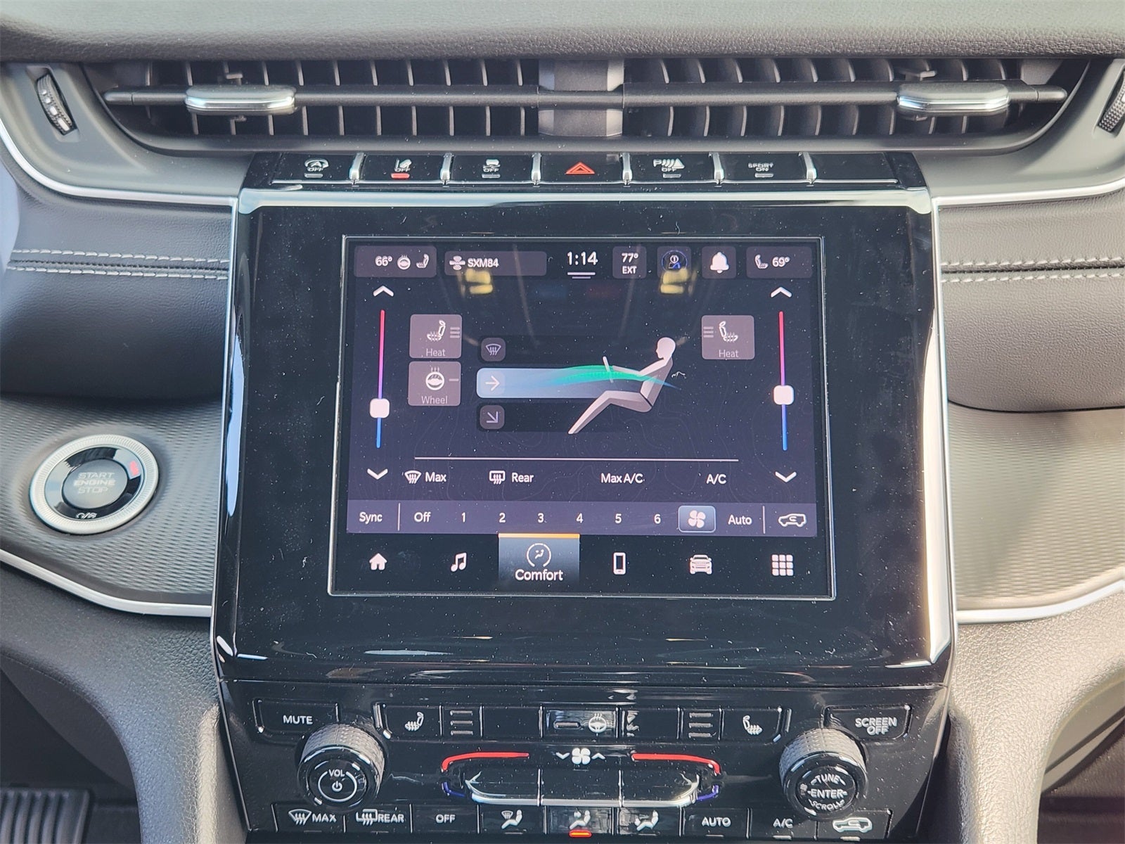 2025 Jeep Grand Cherokee GRAND CHEROKEE LAREDO X 4X2