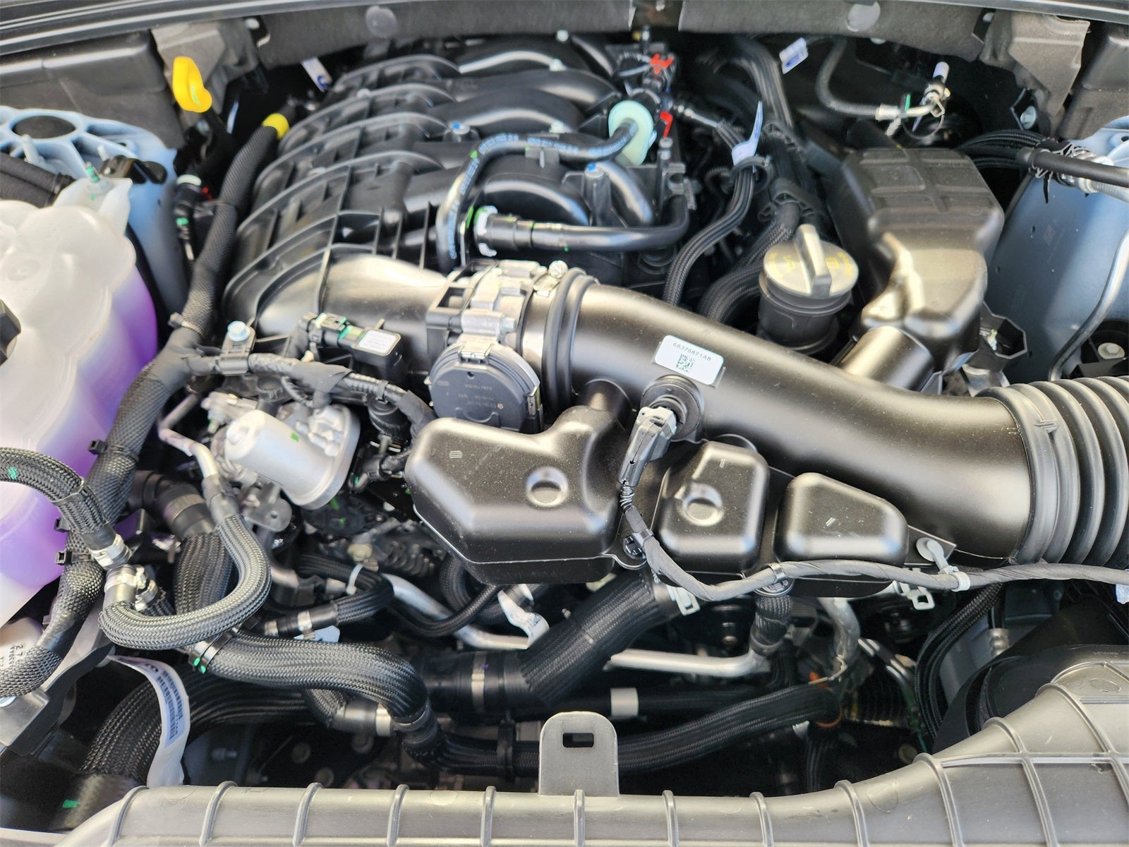 2025 Jeep Grand Cherokee GRAND CHEROKEE LAREDO X 4X2