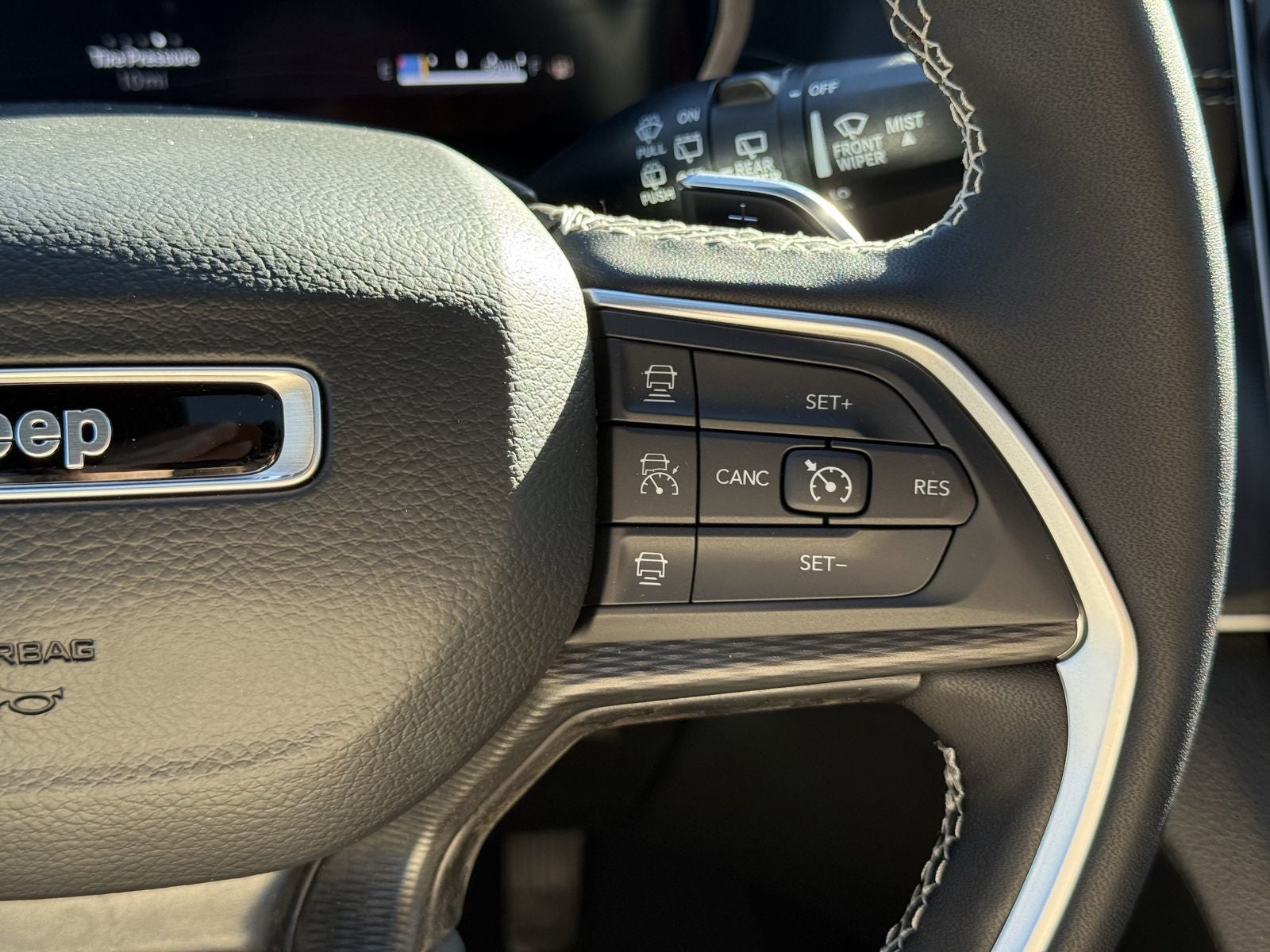 2025 Jeep Grand Cherokee GRAND CHEROKEE ALTITUDE X 4X2