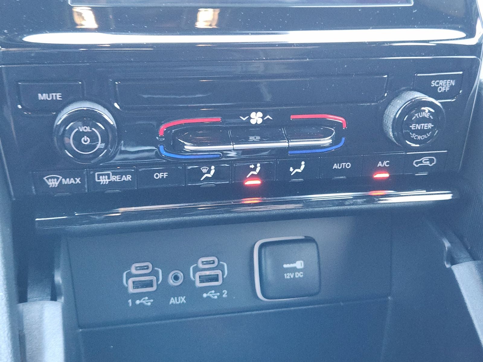 2026 Jeep Grand Cherokee GRAND CHEROKEE LAREDO 4X2