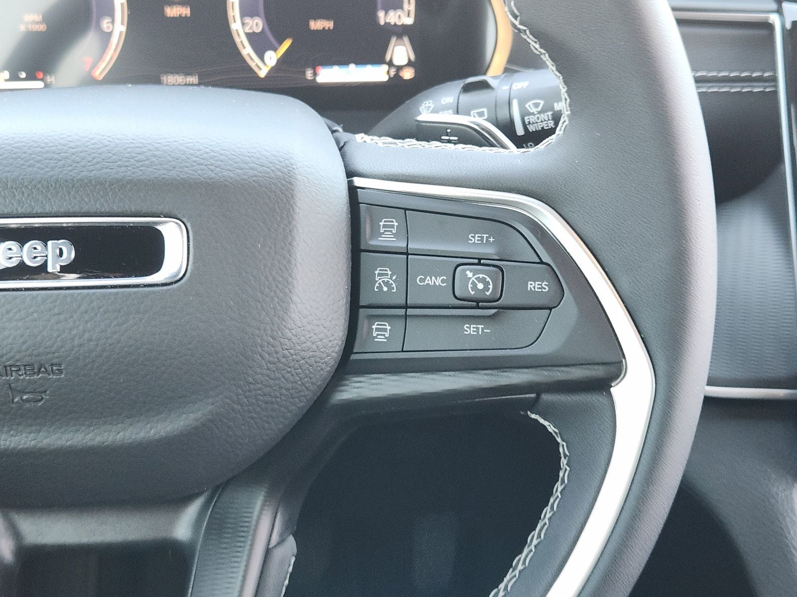 2026 Jeep Grand Cherokee GRAND CHEROKEE LAREDO 4X2