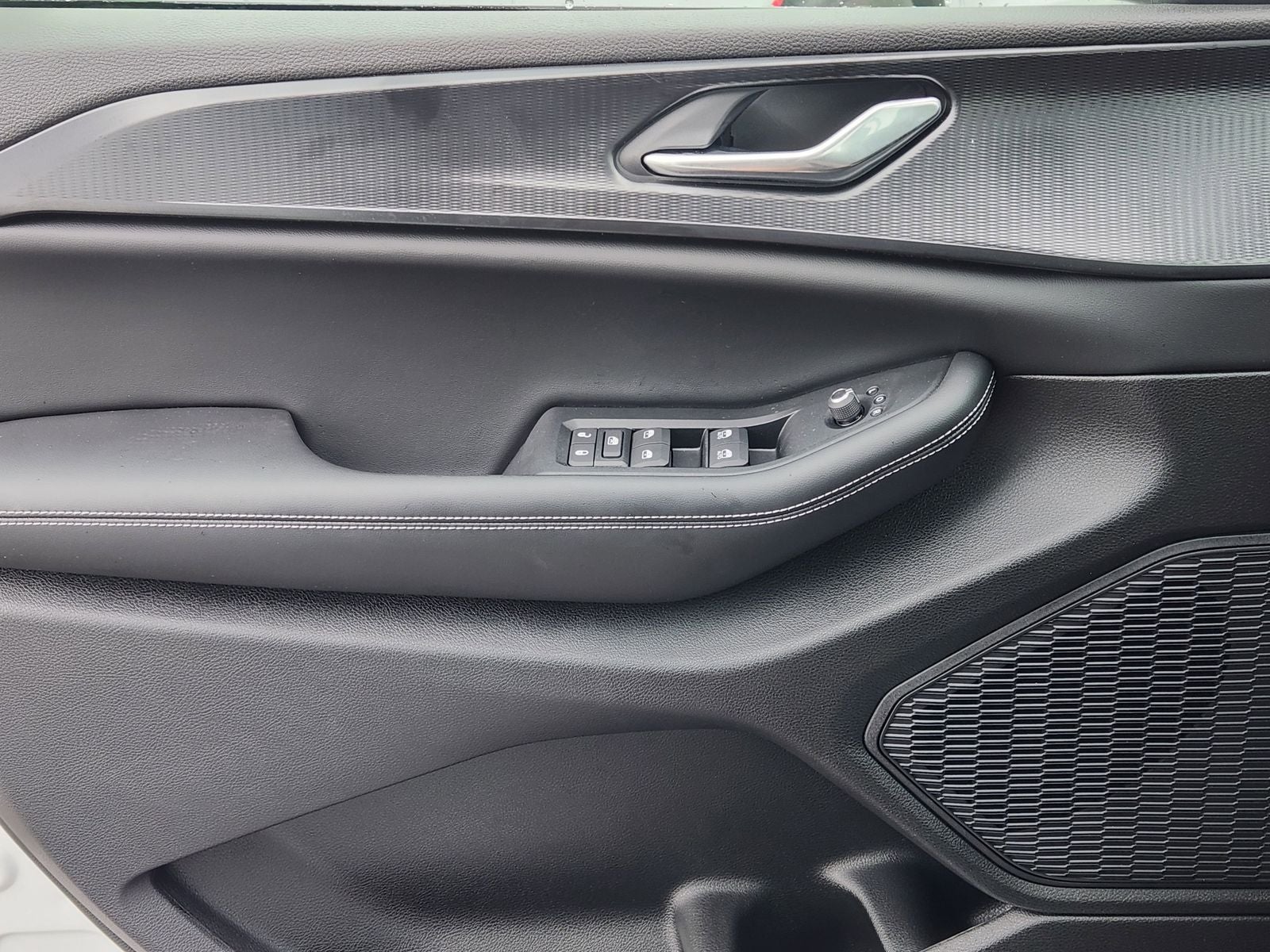 2026 Jeep Grand Cherokee GRAND CHEROKEE LAREDO X 4X2