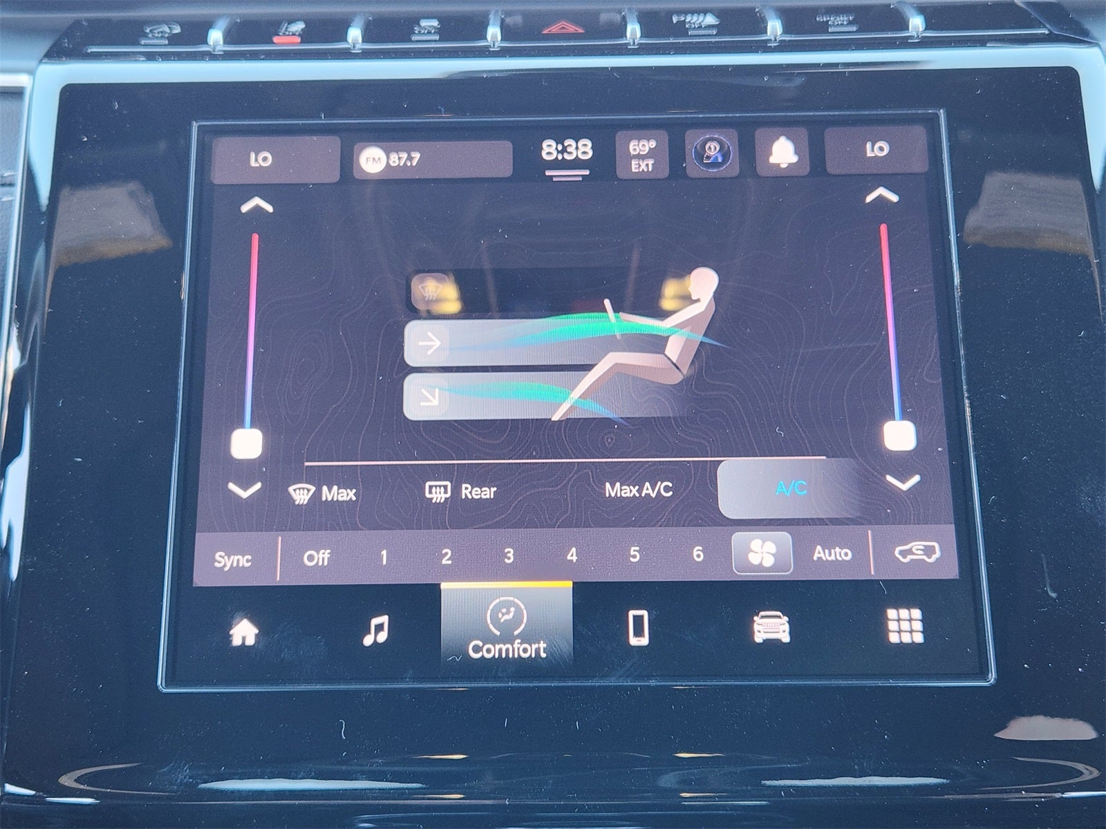 2025 Jeep Grand Cherokee GRAND CHEROKEE LAREDO X 4X2