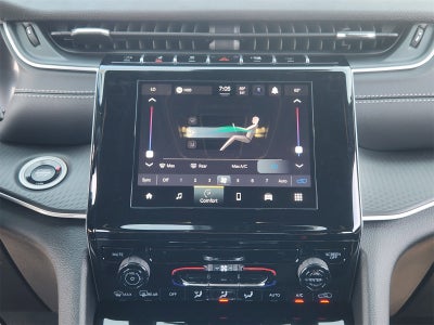 2025 Jeep Grand Cherokee GRAND CHEROKEE LAREDO X 4X2