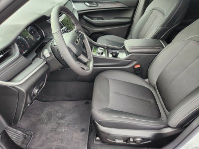 2026 Jeep Grand Cherokee GRAND CHEROKEE LAREDO X 4X2