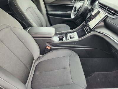 2026 Jeep Grand Cherokee GRAND CHEROKEE LAREDO X 4X2