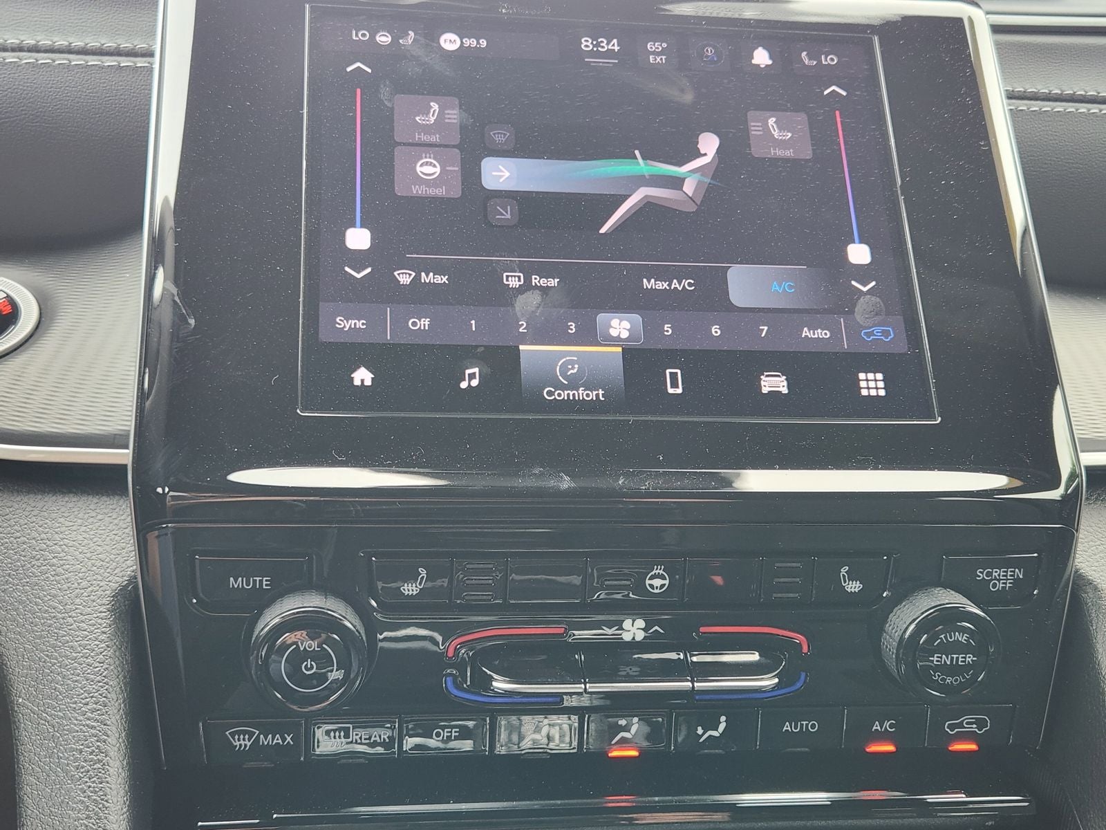 2026 Jeep Grand Cherokee GRAND CHEROKEE LAREDO X 4X2