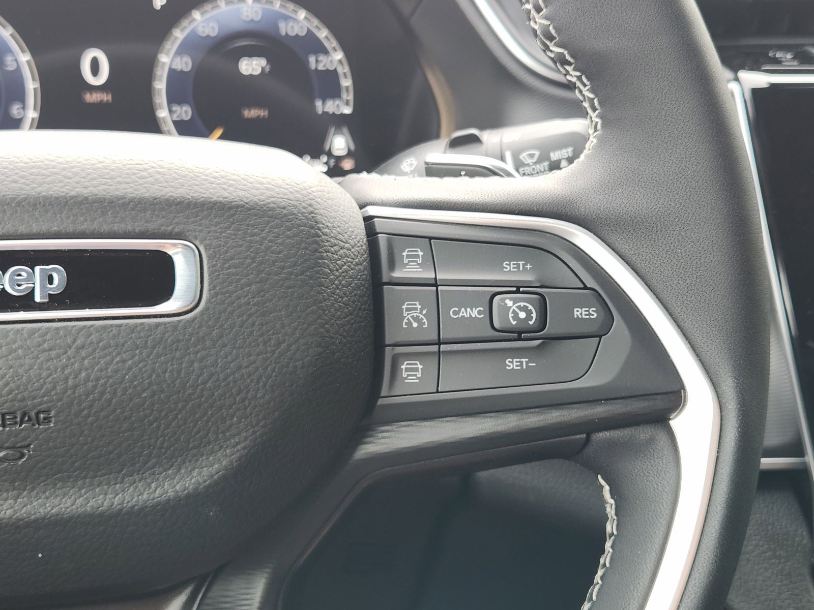 2026 Jeep Grand Cherokee GRAND CHEROKEE LAREDO X 4X2
