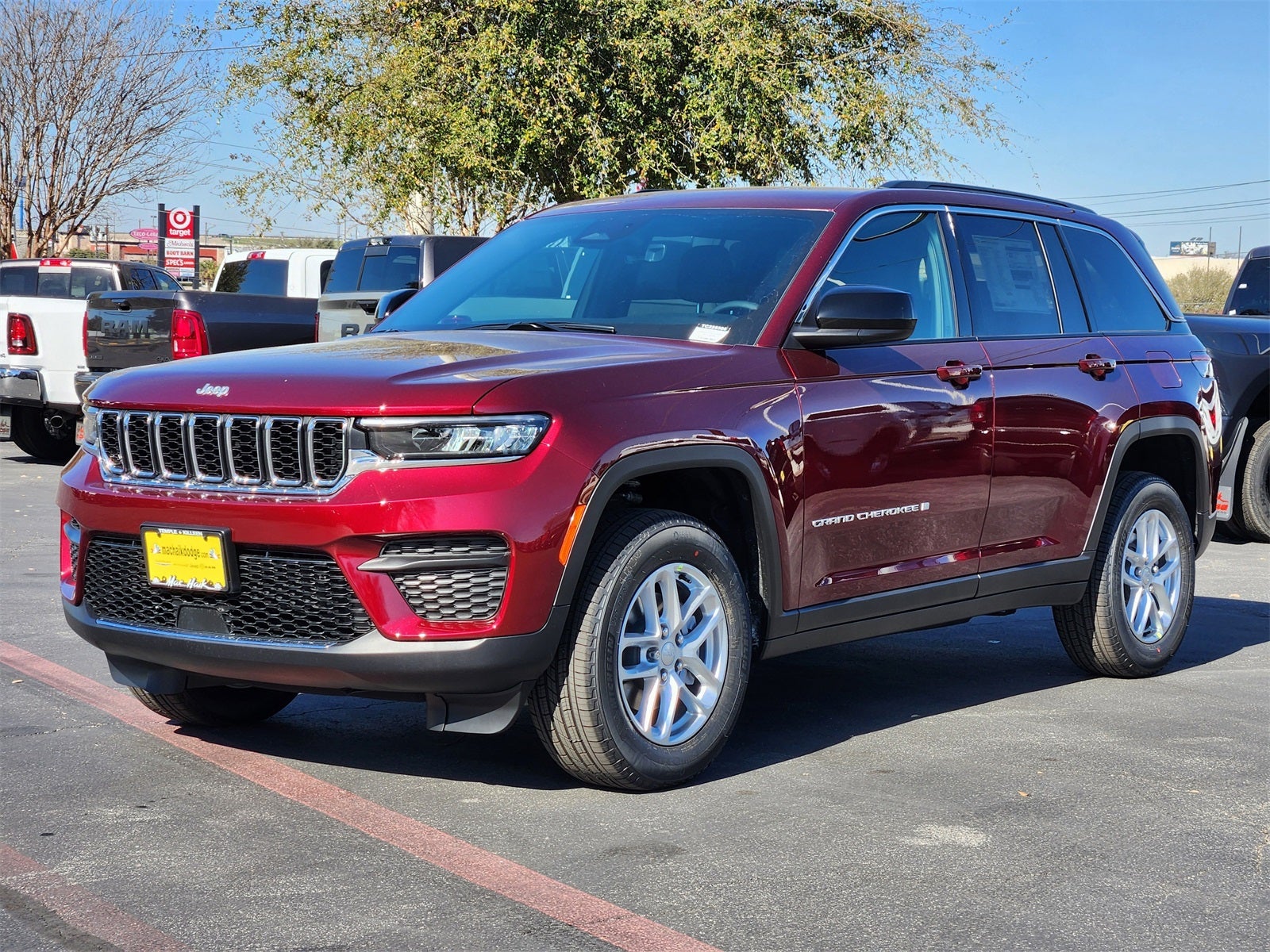 2026 Jeep Grand Cherokee GRAND CHEROKEE LAREDO X 4X2
