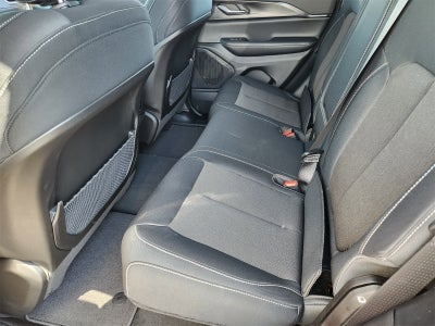 2026 Jeep Grand Cherokee GRAND CHEROKEE LAREDO X 4X2