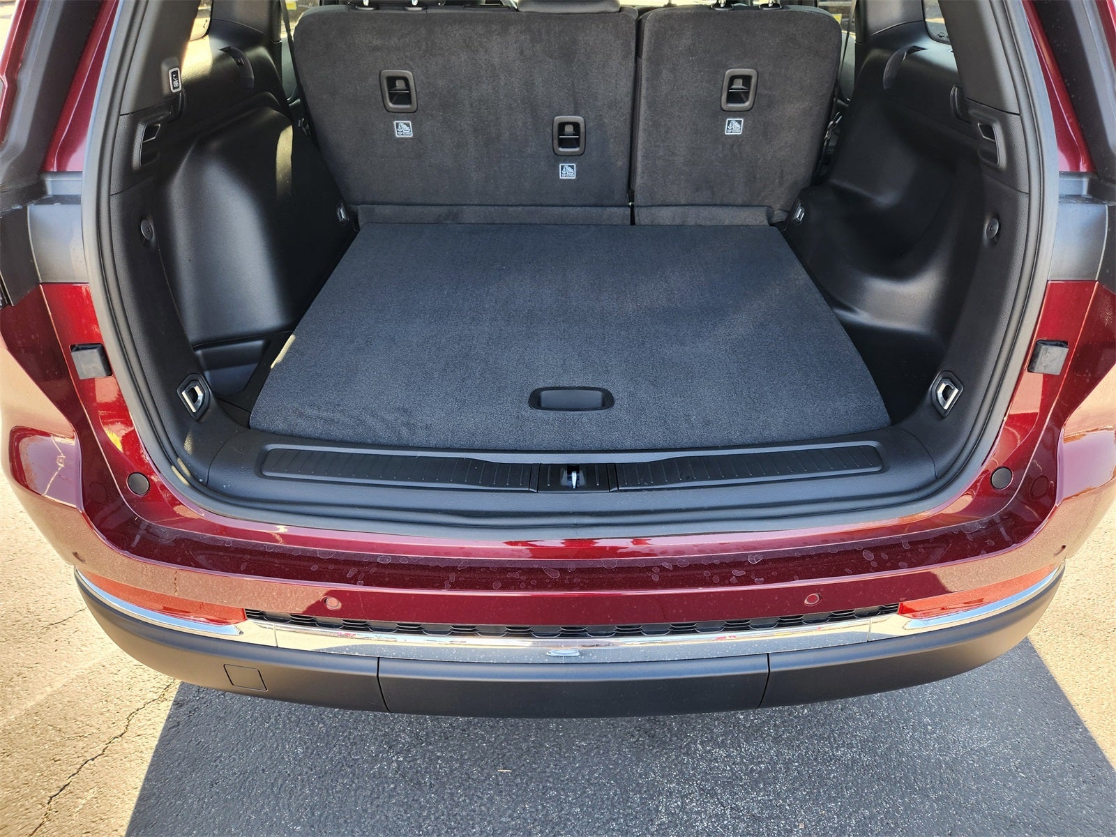 2026 Jeep Grand Cherokee GRAND CHEROKEE LAREDO X 4X2