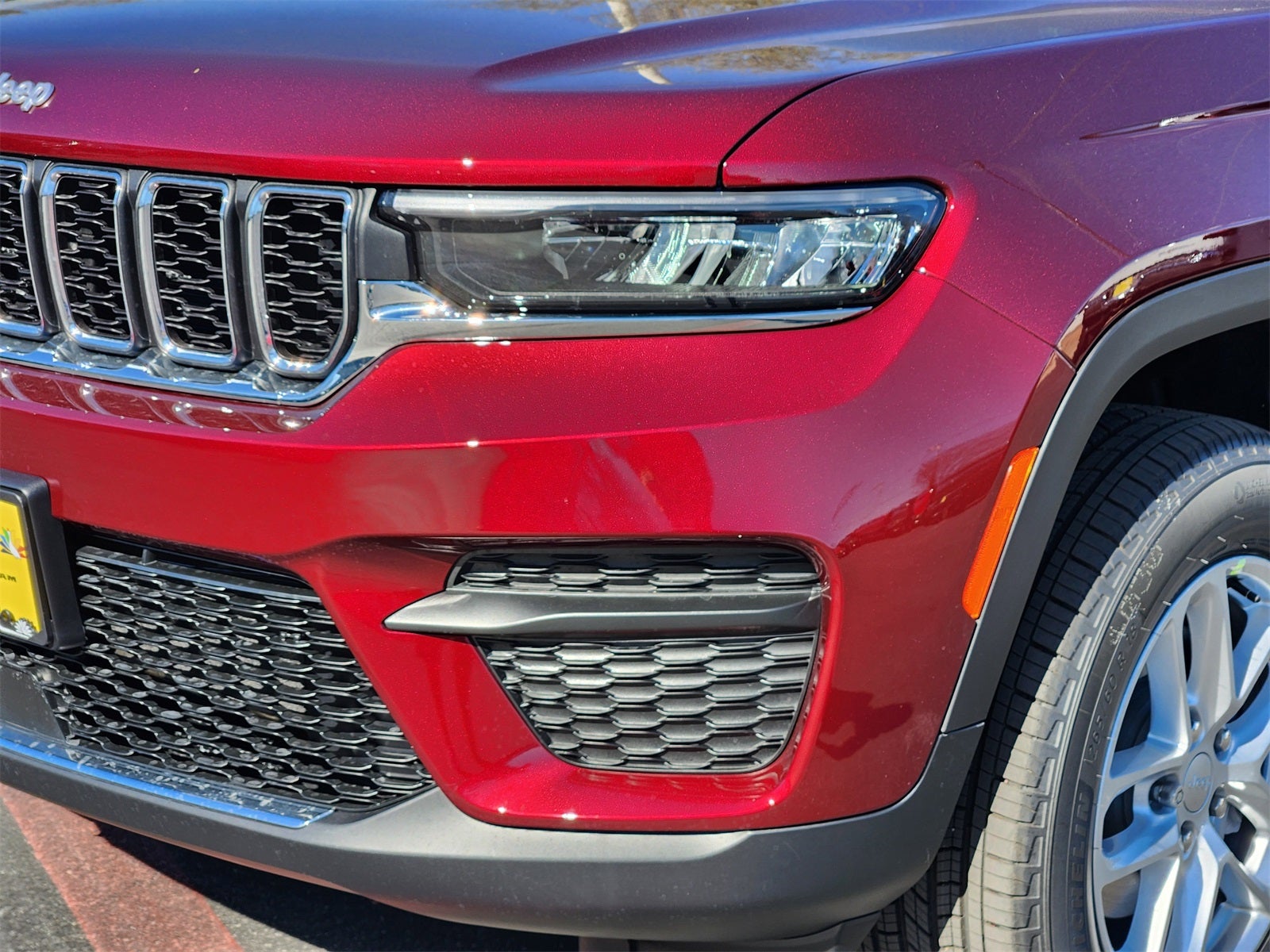 2026 Jeep Grand Cherokee GRAND CHEROKEE LAREDO X 4X2