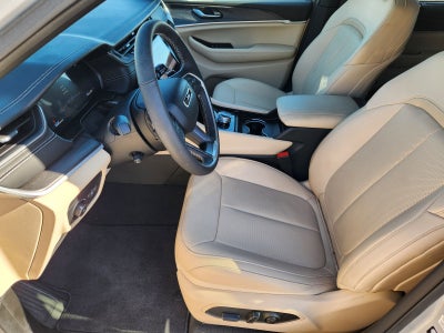 2025 Jeep Grand Cherokee GRAND CHEROKEE LIMITED 4X2