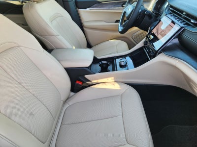 2025 Jeep Grand Cherokee GRAND CHEROKEE LIMITED 4X2