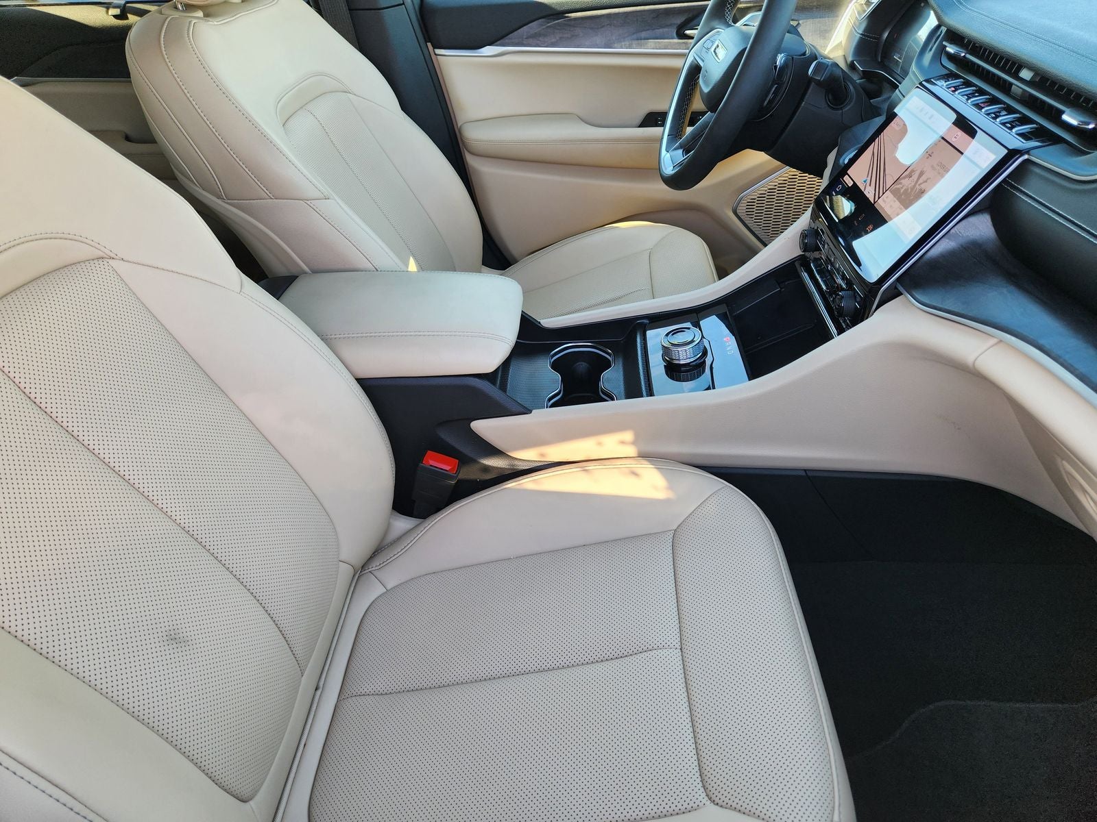 2025 Jeep Grand Cherokee GRAND CHEROKEE LIMITED 4X2