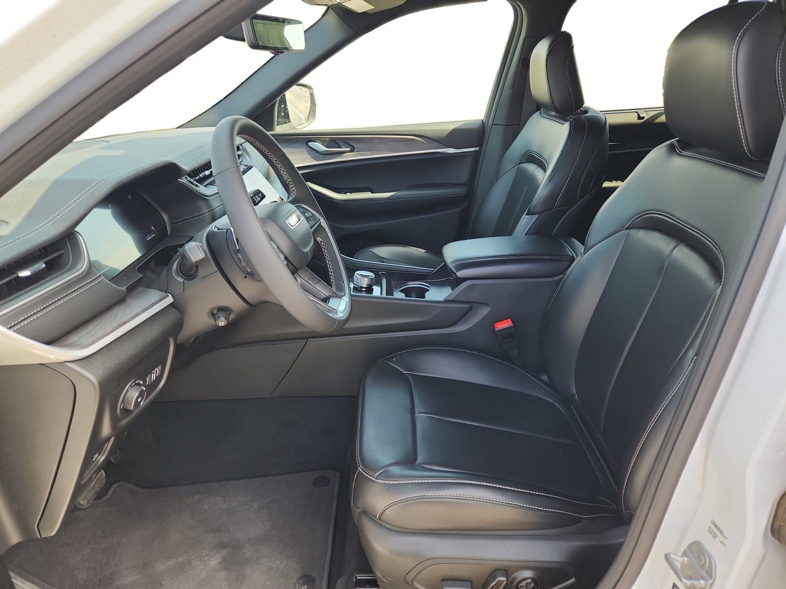 2025 Jeep Grand Cherokee GRAND CHEROKEE LIMITED 4X2