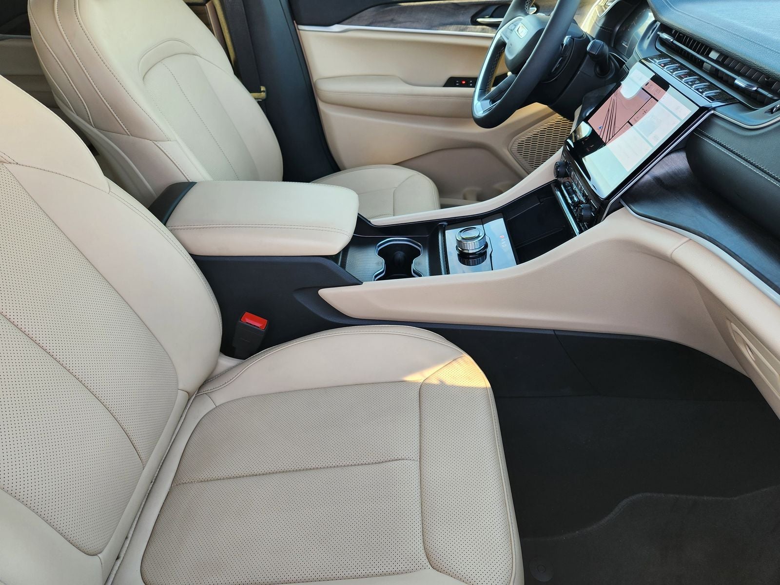 2025 Jeep Grand Cherokee GRAND CHEROKEE LIMITED 4X2