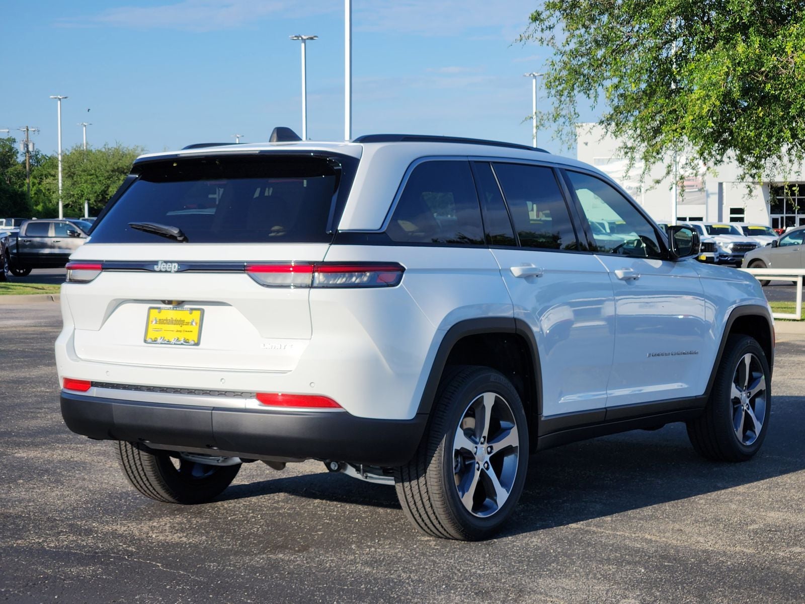 2026 Jeep Grand Cherokee GRAND CHEROKEE LIMITED 4X2