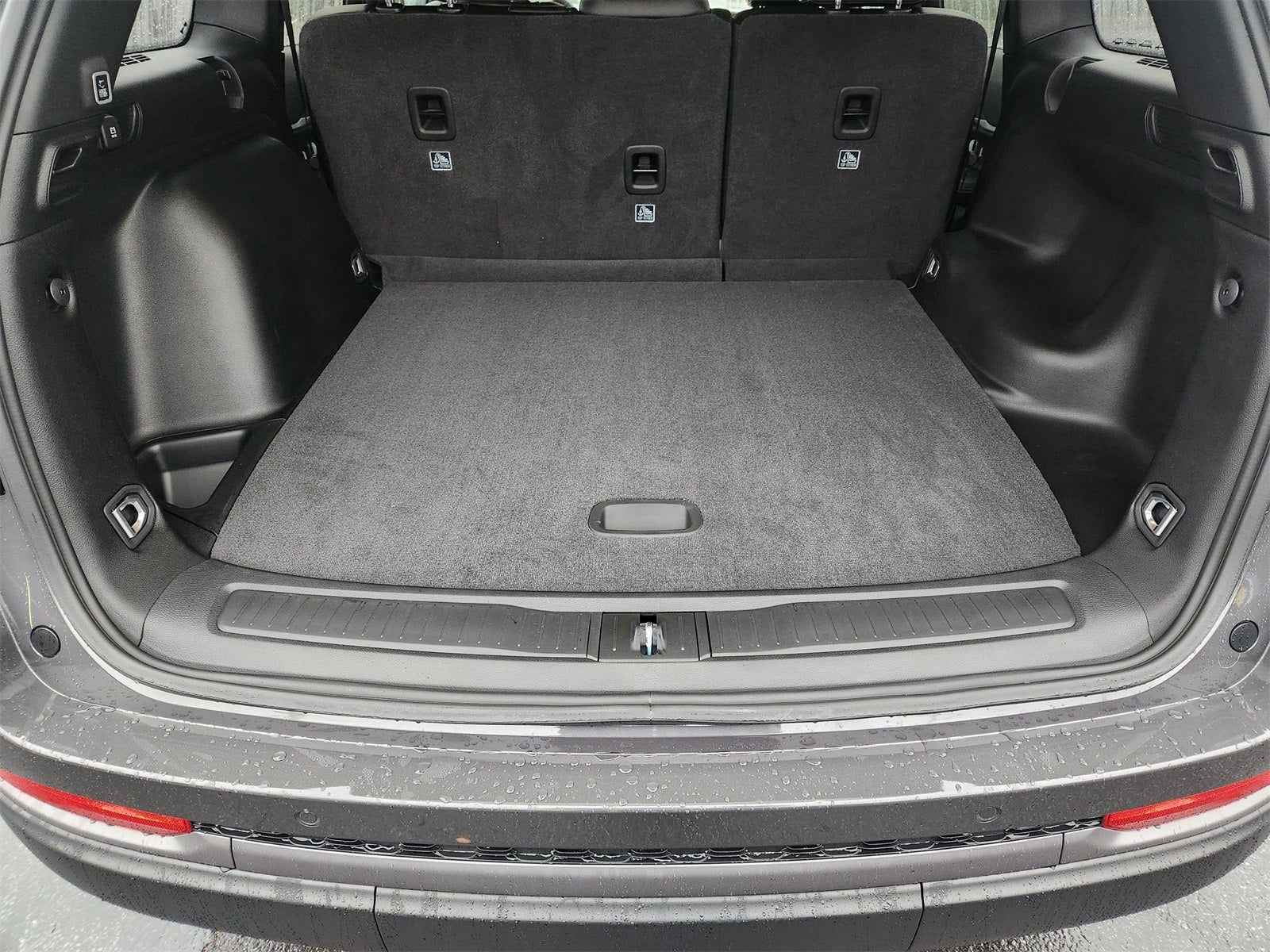 2026 Jeep Grand Cherokee GRAND CHEROKEE ALTITUDE 4X4