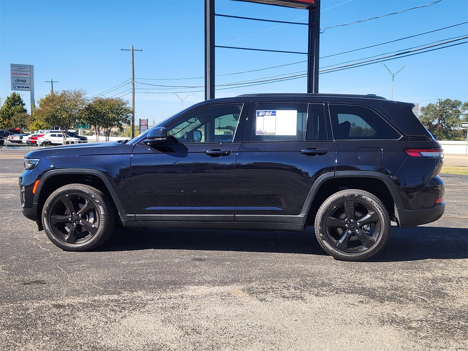 2025 Jeep Grand Cherokee GRAND CHEROKEE LIMITED 4X4