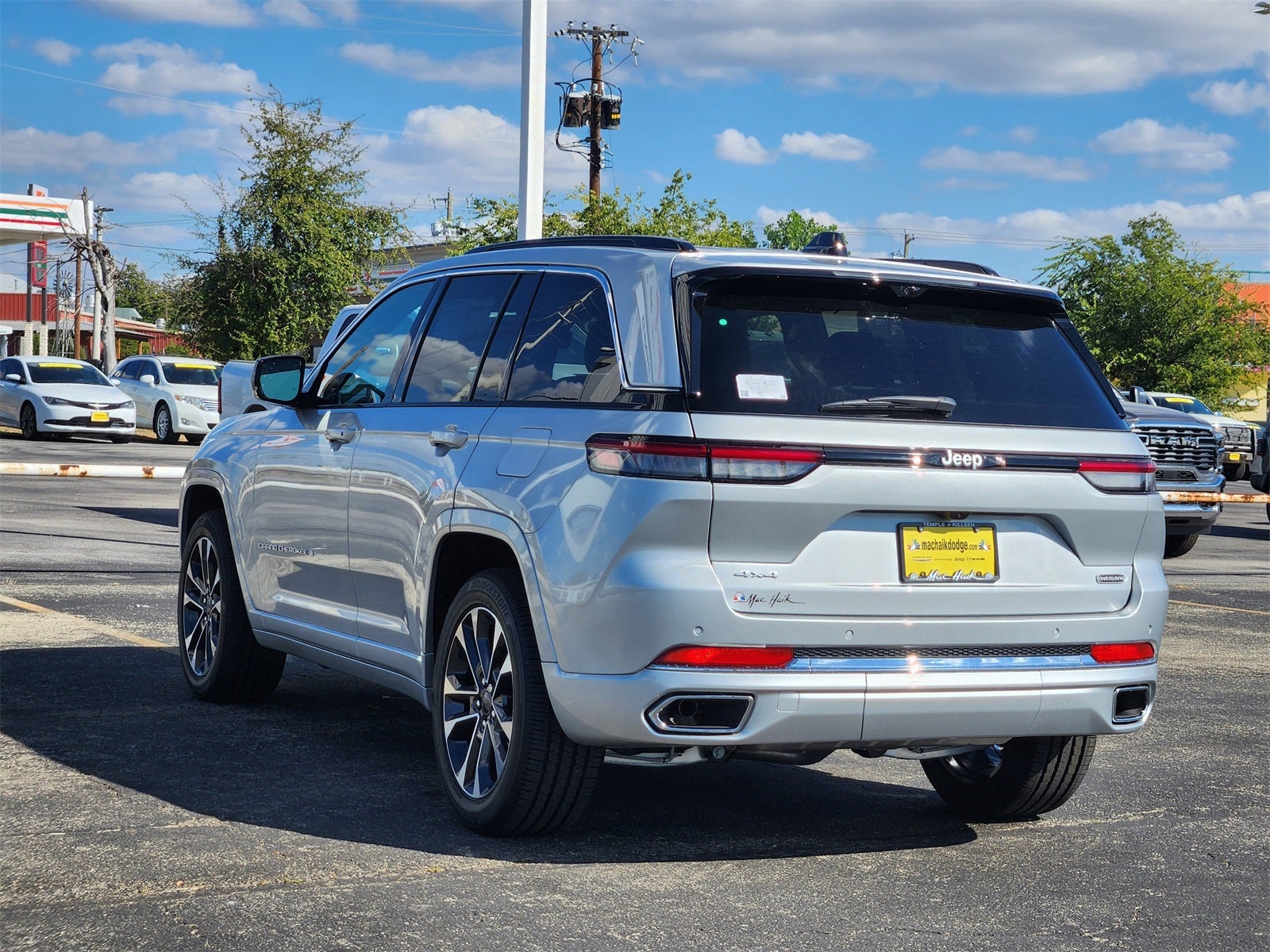 2025 Jeep Grand Cherokee GRAND CHEROKEE OVERLAND 4X4