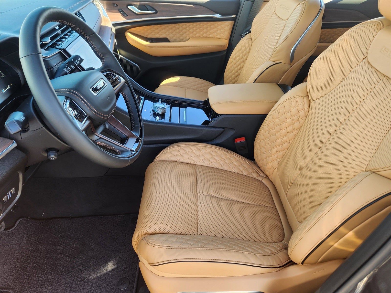 2025 Jeep Grand Cherokee GRAND CHEROKEE SUMMIT 4X4