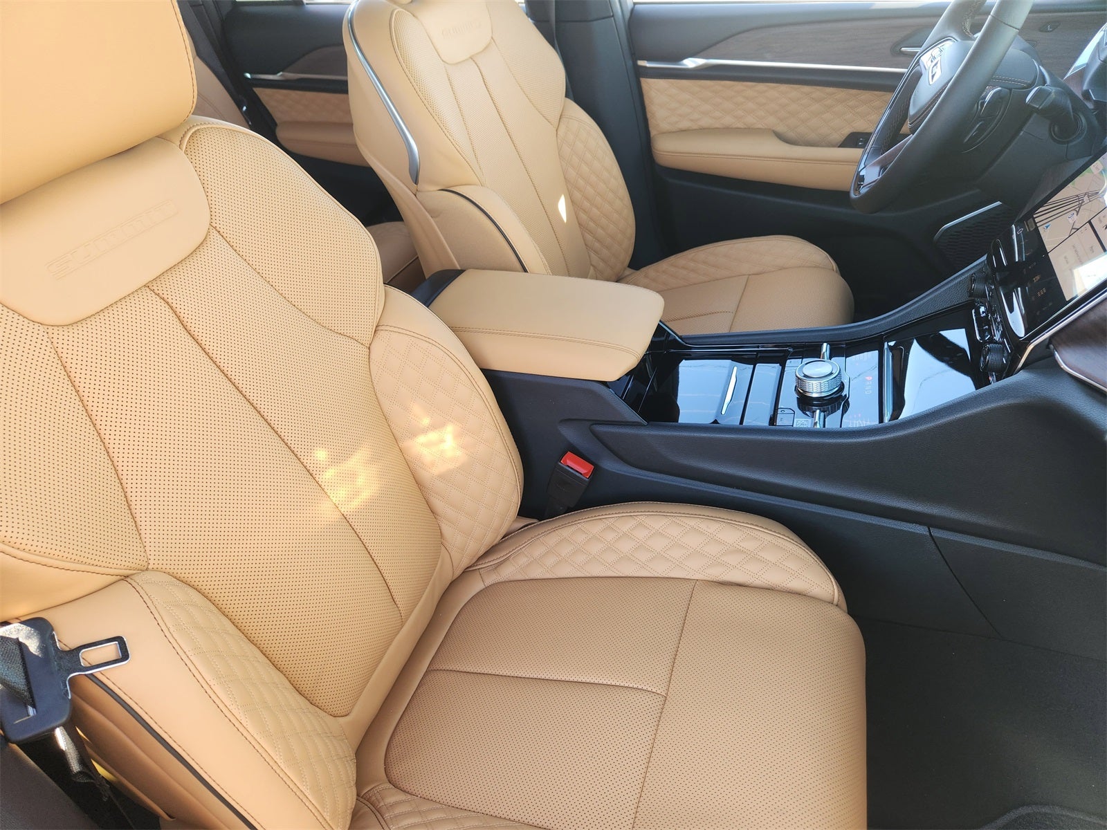 2025 Jeep Grand Cherokee GRAND CHEROKEE SUMMIT 4X4