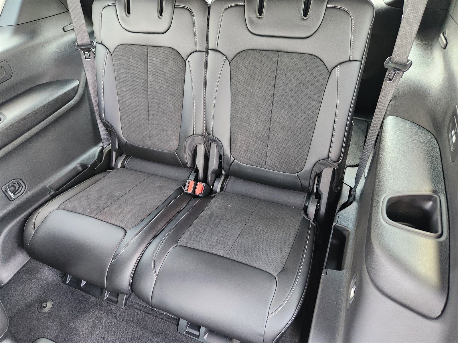 2025 Jeep Grand Cherokee GRAND CHEROKEE L ALTITUDE 4X2