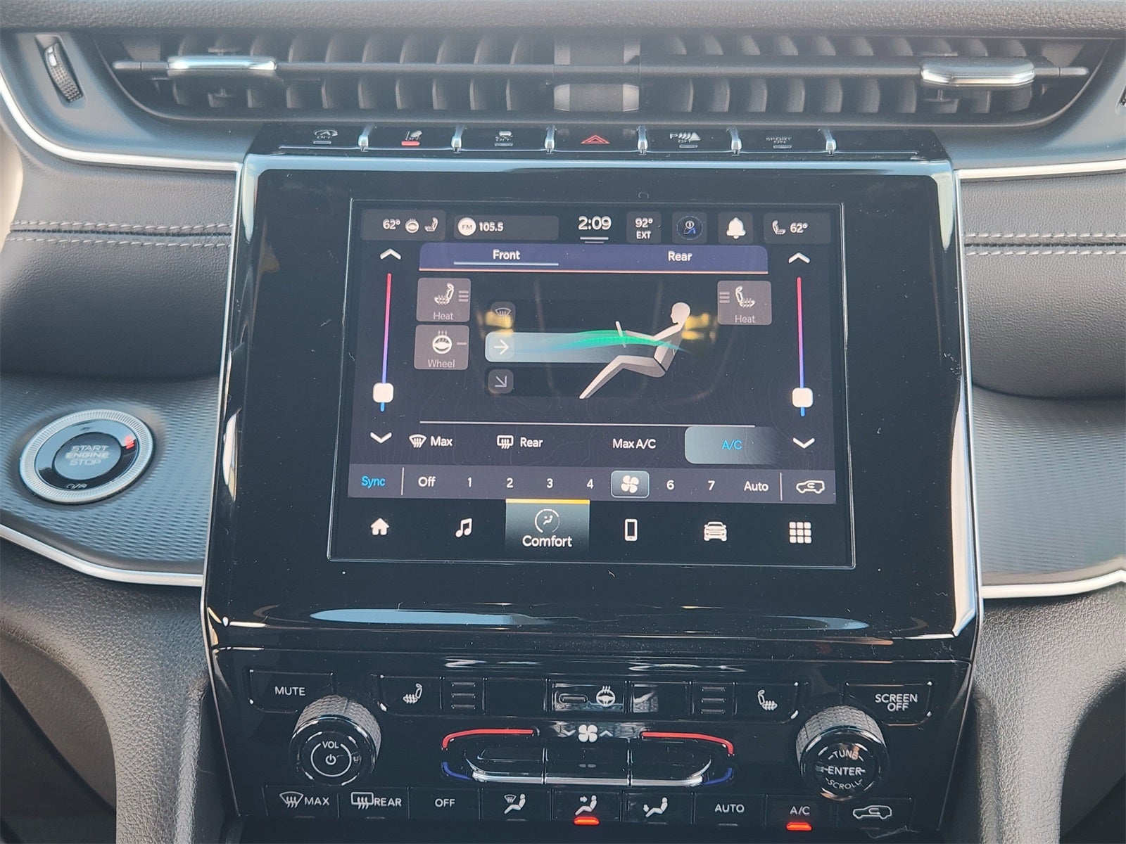 2025 Jeep Grand Cherokee GRAND CHEROKEE L ALTITUDE 4X2