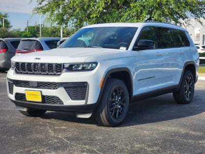 2026 Jeep Grand Cherokee GRAND CHEROKEE L LAREDO ALTITUDE 4X2