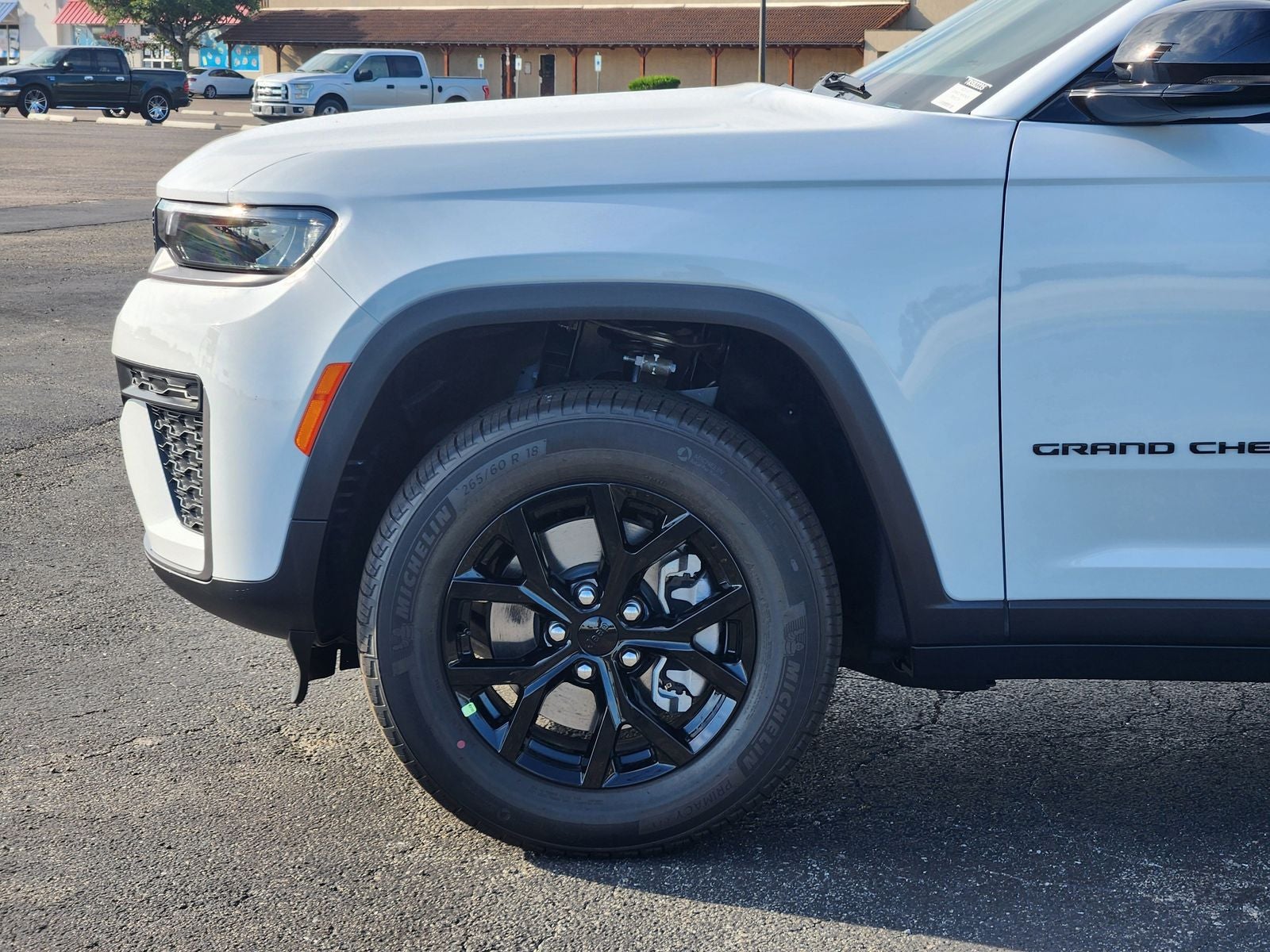 2026 Jeep Grand Cherokee GRAND CHEROKEE L LAREDO ALTITUDE 4X2