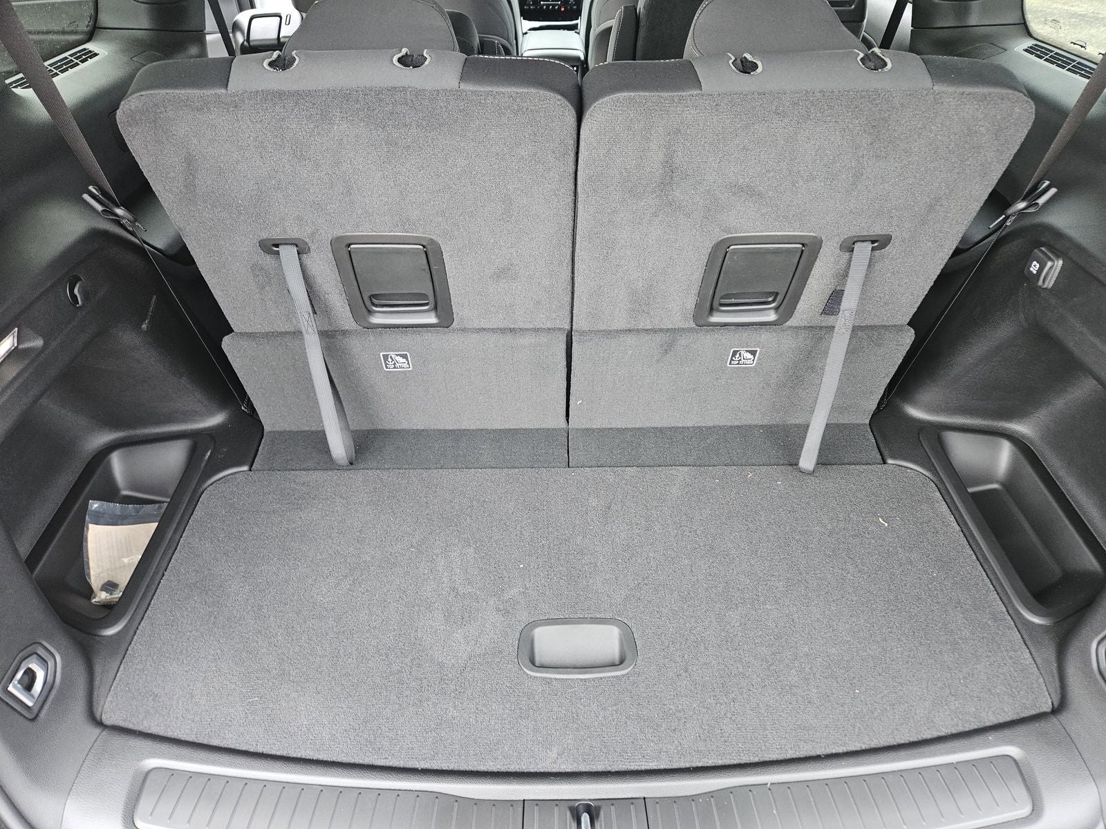 2026 Jeep Grand Cherokee GRAND CHEROKEE L LAREDO X 4X4