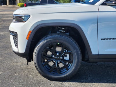 2026 Jeep Grand Cherokee GRAND CHEROKEE L LAREDO ALTITUDE 4X4