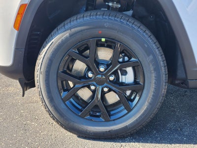 2026 Jeep Grand Cherokee GRAND CHEROKEE L LAREDO ALTITUDE 4X4