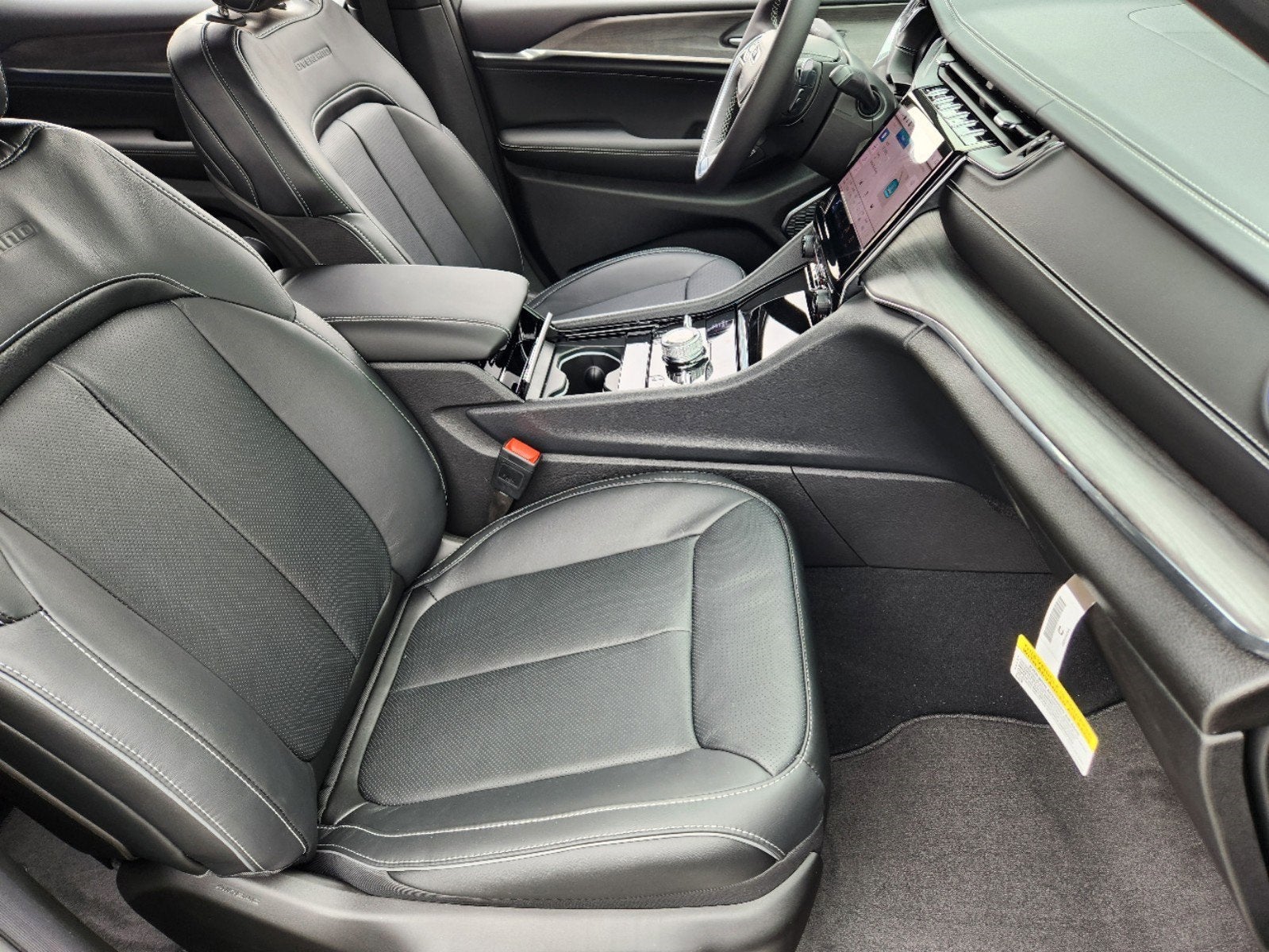 2025 Jeep Grand Cherokee GRAND CHEROKEE L OVERLAND 4X4