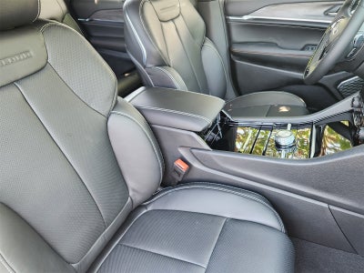 2025 Jeep Grand Cherokee GRAND CHEROKEE L OVERLAND 4X4