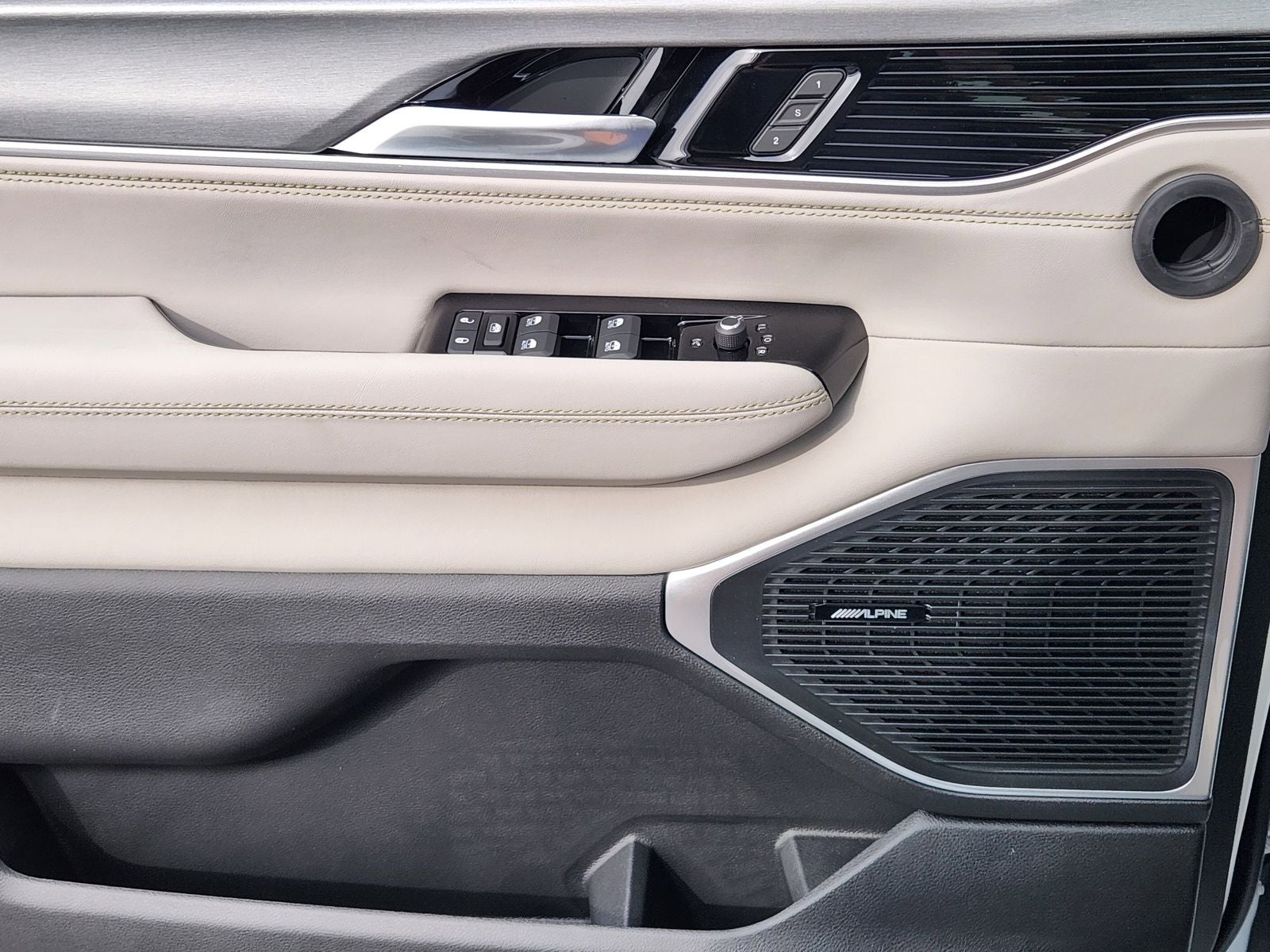 2026 Jeep Grand Wagoneer GRAND WAGONEER L 4X2