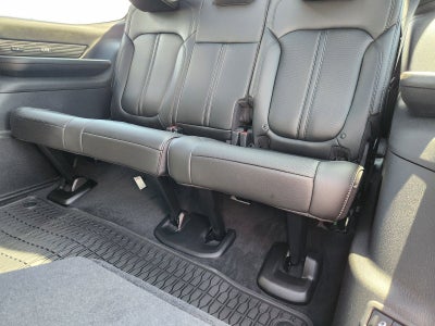 2026 Jeep Grand Wagoneer GRAND WAGONEER UPLAND 4X4