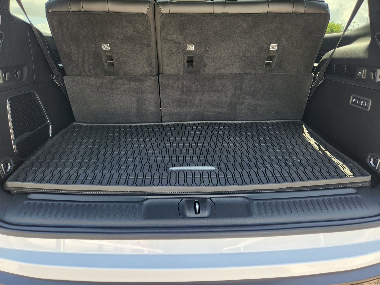 2026 Jeep Grand Wagoneer GRAND WAGONEER UPLAND 4X4