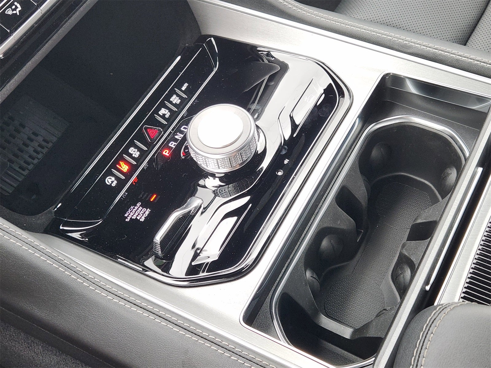 2026 Jeep Grand Wagoneer GRAND WAGONEER 4X4