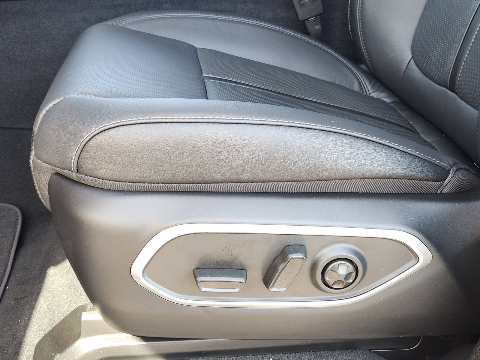 2026 Jeep Grand Wagoneer GRAND WAGONEER LIMITED RESERVE 4X4