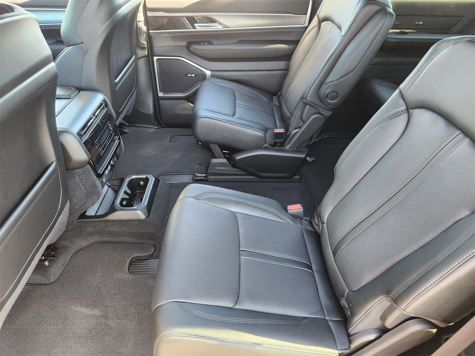 2025 Jeep Wagoneer WAGONEER LIMITED 4X4