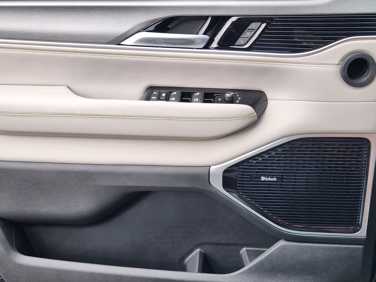 2026 Jeep Grand Wagoneer GRAND WAGONEER LIMITED ALTITUDE 4X4